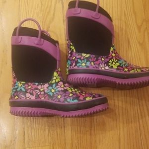 Rain boots girls used size 13/1 used great conditi